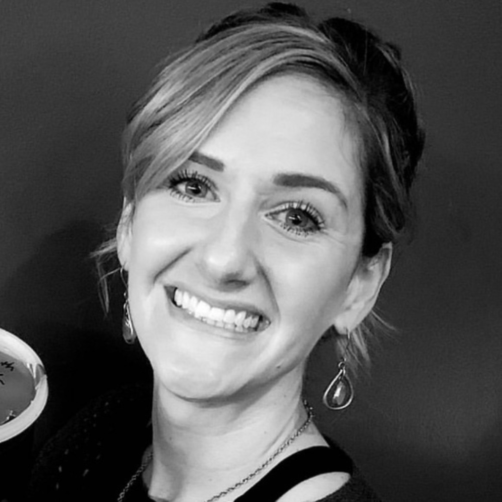 Meet your Posher, Elyse